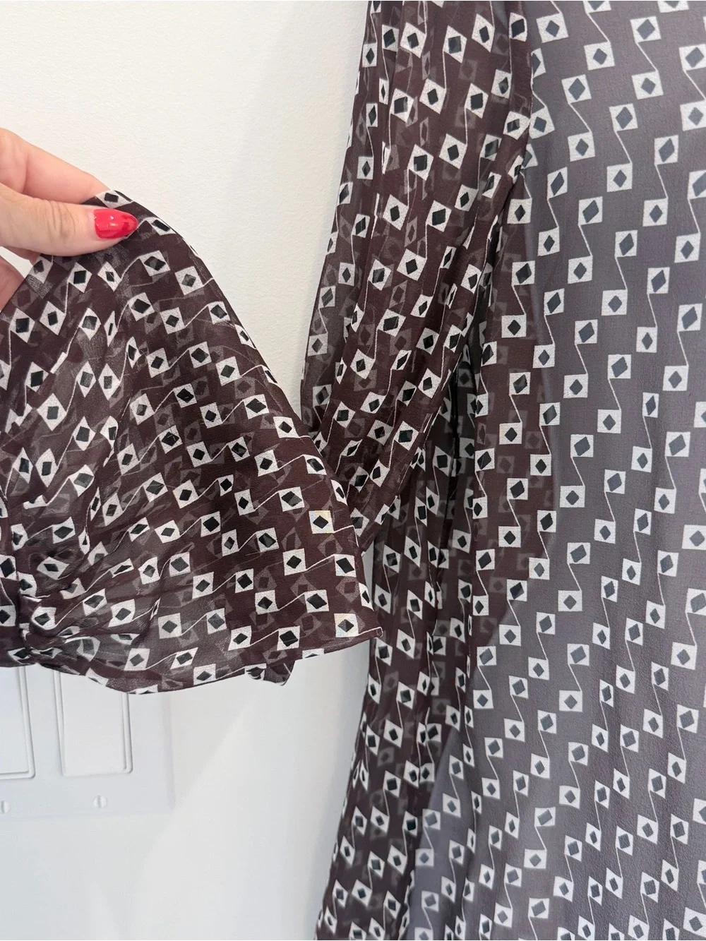 Diane von Furstenberg Brown & Cream Geometric Silk Blouse - Picture 2 of 5